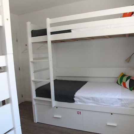 Uau Hostel Фигейра-да-Фош Экстерьер фото
