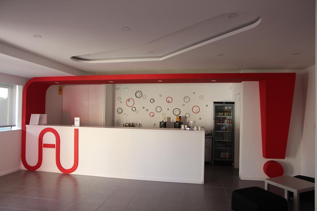 Uau Hostel Фигейра-да-Фош Экстерьер фото